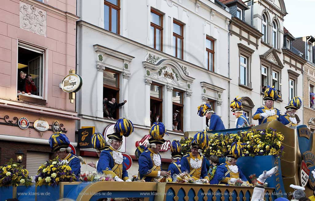 Koeln Ehrenfeld, Karneval Veedelszug am Veilchendienstag; Cologne carnival