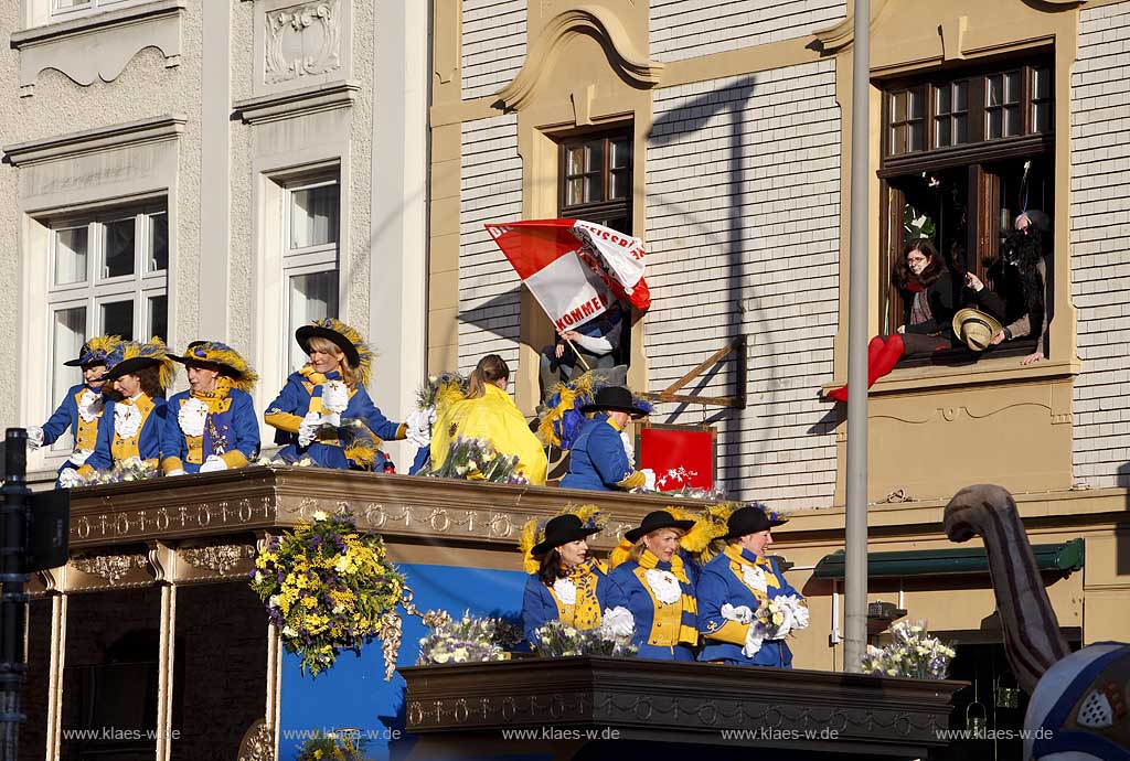 Koeln Ehrenfeld, Karneval Veedelszug am Veilchendienstag; Cologne carnival