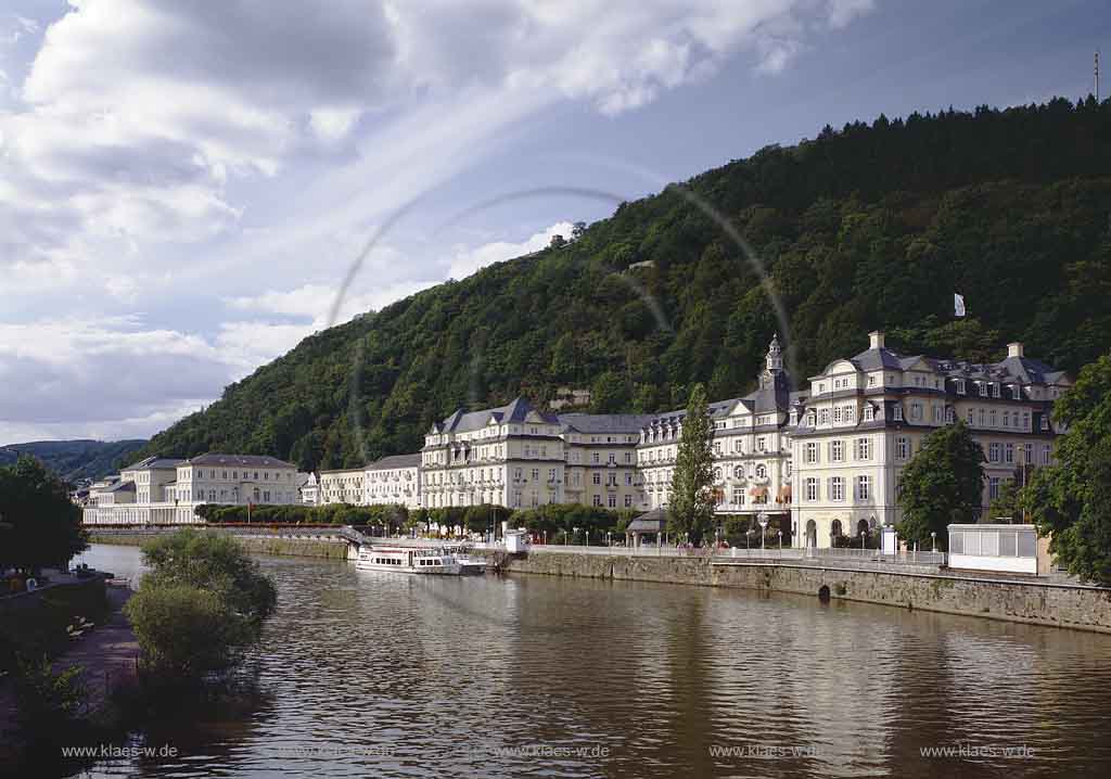 Bad Ems, Rhein-Lahn-Kreis, Westerwald, Blick ber, ueber Lahn auf Kurhaus