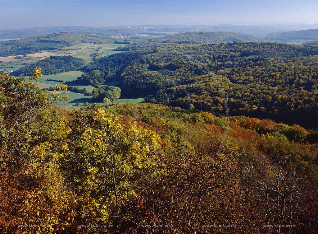 Dautphetal, Damshausen, Blick vom Rimergturm auf Landschaft in Richtung Marburg, Landkreis Marburg-Biedenkopf, Hessen, Westerwald