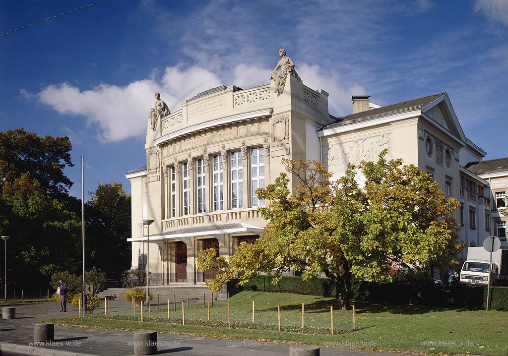 Gieen, Blick auf Stadttheater am Berliner Platz, Dreispartenhaus, Hessen