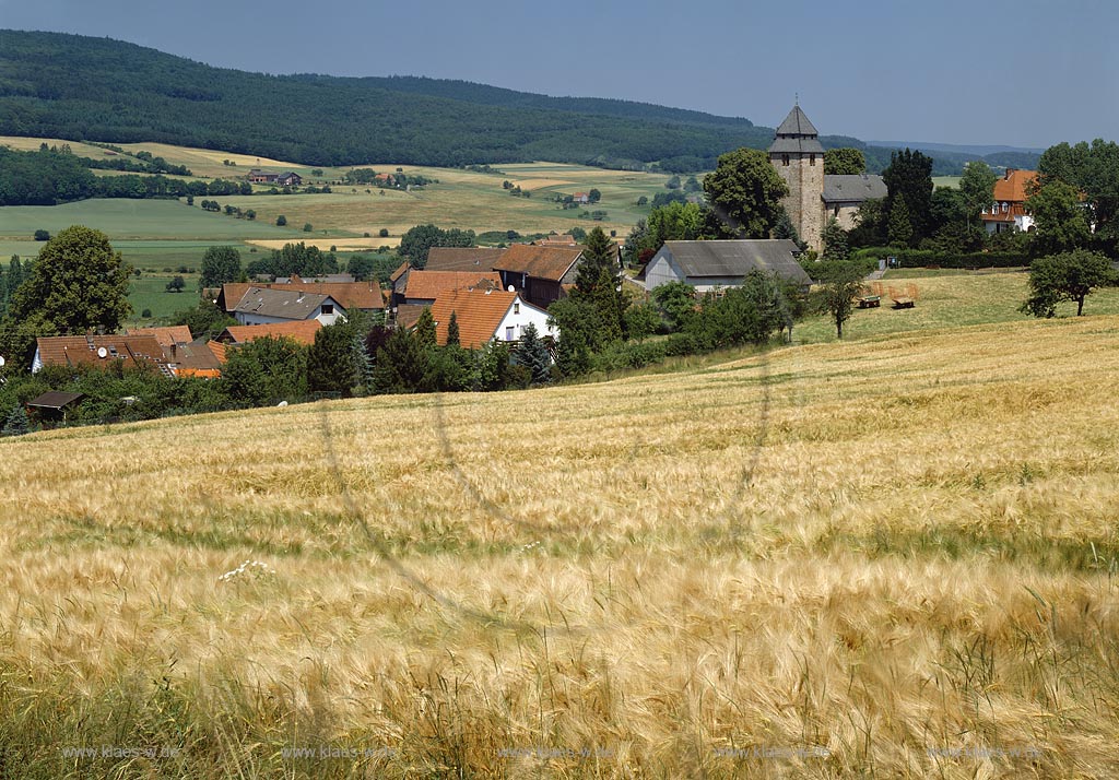 Caldern, Blick auf Caldern und Landschaft, Marburg-Biedenkopf, Lahntal, Hessen, Westerwald