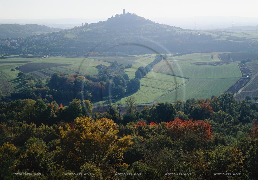 Wettenberg, Krofdorf-Gleiberg, Blick auf Burg Ruine Vetzberg und Landschaft, Landkreis Gieen, Hessen, Westerwald