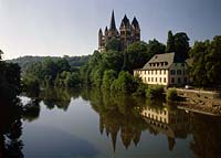 Limburg an der Lahn, Blick auf Dom von Lahnbrücke, Lahnbruecke, Limburg-Weilburg, Hessen, Westerwald