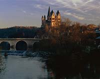 Limburg an der Lahn, Blick auf Dom und Lahnbrücke, Bruecke, Limburg-Weilburg, Hessen, Westerwald