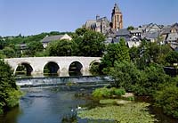 Wetzlar, Blick auf Lahn mit Brcke, Bruecke, Lahnbrcke, Lahnbruecke,  Wetzlarer Dom und Stadt, Lahn-Dill-Kreis, Hessen, Westerwald