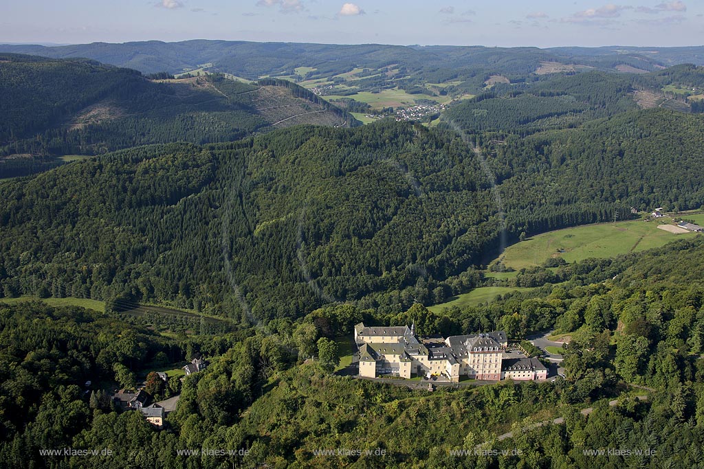 Schloss Wittgenstein, Bad Laasphe, Kreis Siegen-Wittgenstein, Nordrhein-Westfalen, Deutschland, DEU. | Wittgenstein castle, Bad Laasphe, North Rhine-Westphalia, Germany, DEU. | [Copyright by Holger Klaes - Verwendung nur gegen Honorar und Belegexemplar - Werbliche Nutzung nur nach schriftlicher Freigabe - Es gelten ausschliesslich meine AGB - Tel. +49(0)2196 88 34 38, Fax 88 34 39, post@klaes-w.de, Holger Klaes, Postfach 50 15 21, 42929 Wermelskirchen - http://www.klaes-w.de Bankverbindung: Kto-Nr.: 568174701 BLZ 33070024, Deutsche Bank PGK AG Wuppertal]