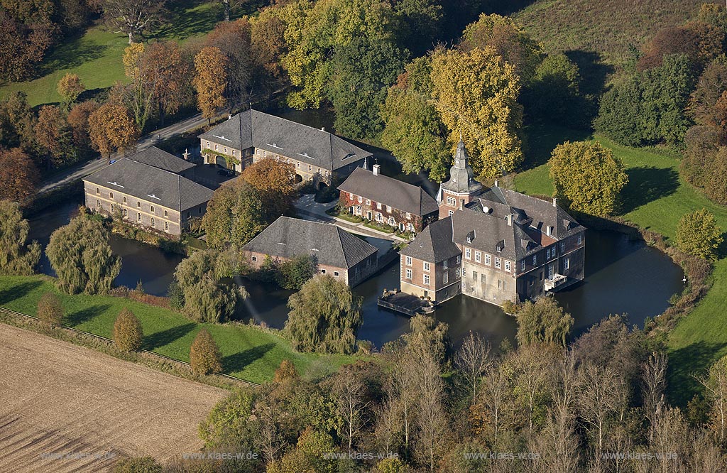 Olfen, Wasserschloss Sandfort; Olfen, moated castle Sandfort.