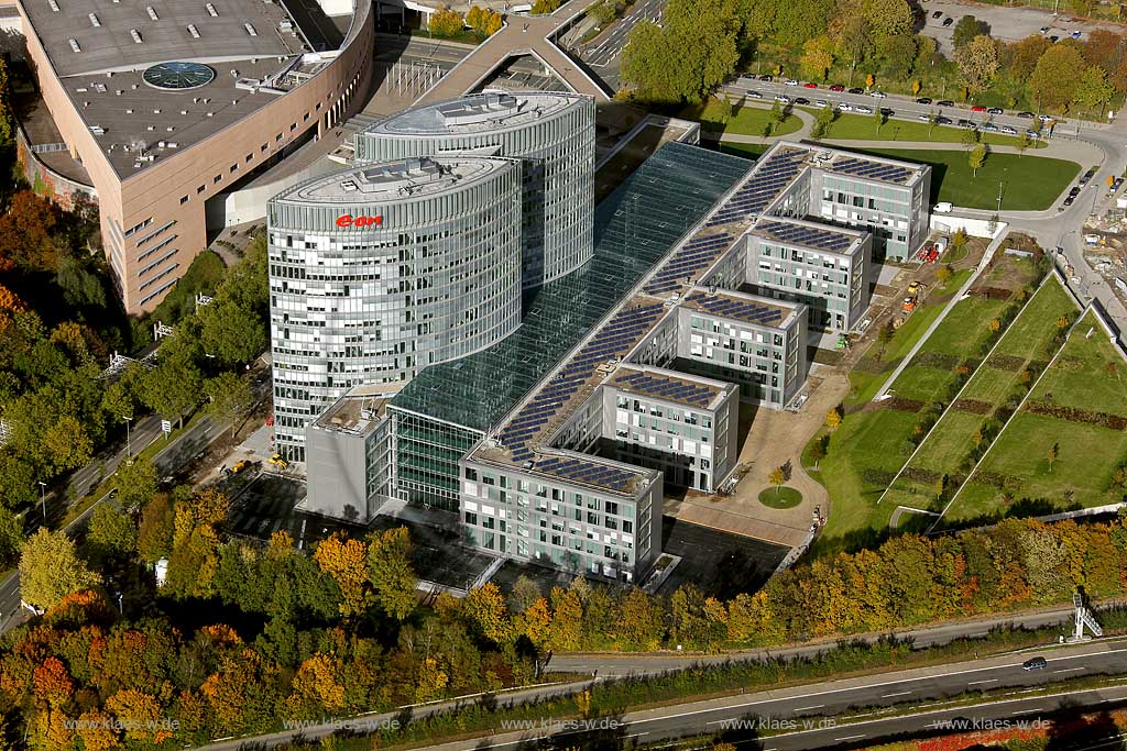 Luftbild, HV, Hauptverwaltung EON Ruhrgas Essen, Buerohochhaus an der GRUGA Essen-Ruettenscheid, Energiekonzern, GASPROM, EON Ruhrgas,  Essen, Ruhrgebiet, Nordrhein-Westfalen, Germany, Europa