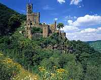 Niederheimbach, Landkreis Mainz-Bingen, Mittelrhein, Blick auf Burg, Burgruine Sooneck