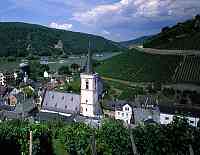 Assmanshausen, Rdesheim, Ruedesheim am Rhein, Rheingau-Taunus-Kreis, Mittelrhein, Blick auf Ort, Rhein und Landschaft