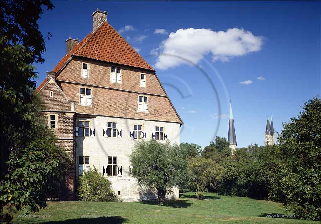 Billerbeck, Kreis Coesfeld, Mnster, Muenster, Mnsterland, Muensterland, Blick auf Wasserburg Kolvenburg, Colvenburg mit Krppelwalmdach, Krueppelwalmdach