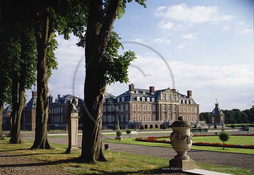Nordkirchen, Kreis Coesfeld, Mnster, Muenster, Mnsterland, Muensterland, Blick auf Wasserschloss Nordkirchen, Barockschloss