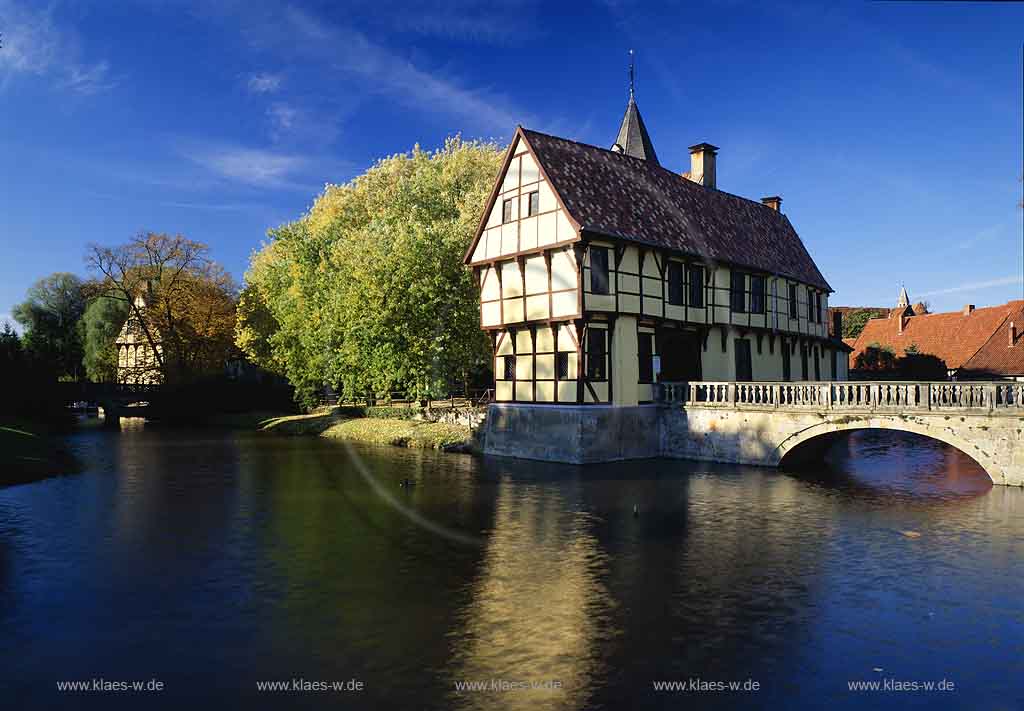 Steinfurt, Burgsteinfurt, Mnster, Muenster, Mnsterland, Muensterland, Blick auf Schloss, Wasserschloss Torhaus