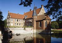 Havixbeck, Kreis Coesfeld, Münster, Muenster, Münsterland, Muensterland, Blick auf das Drostemuseum in der Burg, Wasserburg Hülshoff, Huelshoff