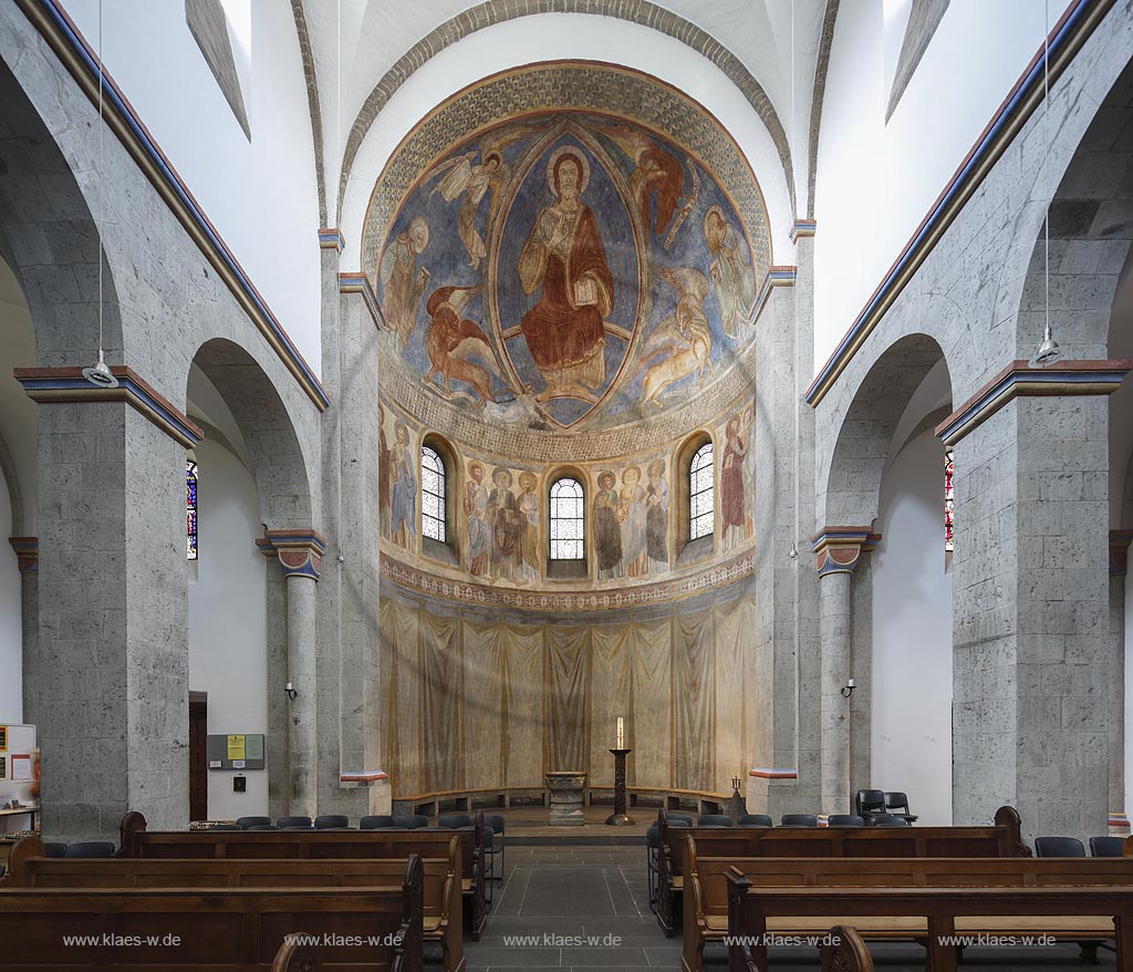 Dormagen, Kloster Knechsteden, Klosterbasilika St. Andreas mit Fresko; Dormagen, abbey Kloster Knechtsteden, basilica of the abbey St. Andreas with fresco.