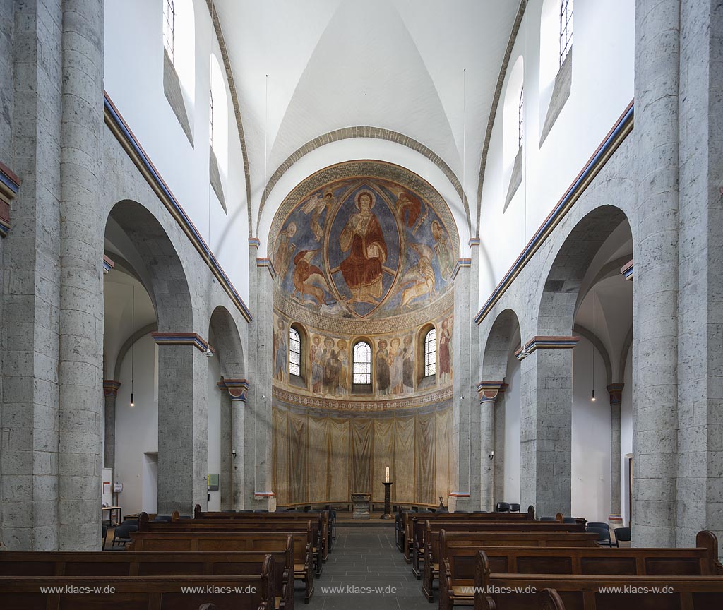Dormagen, Kloster Knechsteden, Klosterbasilika St. Andreas mit Fresko; Dormagen, abbey Kloster Knechtsteden, basilica of the abbey St. Andreas with fresco.