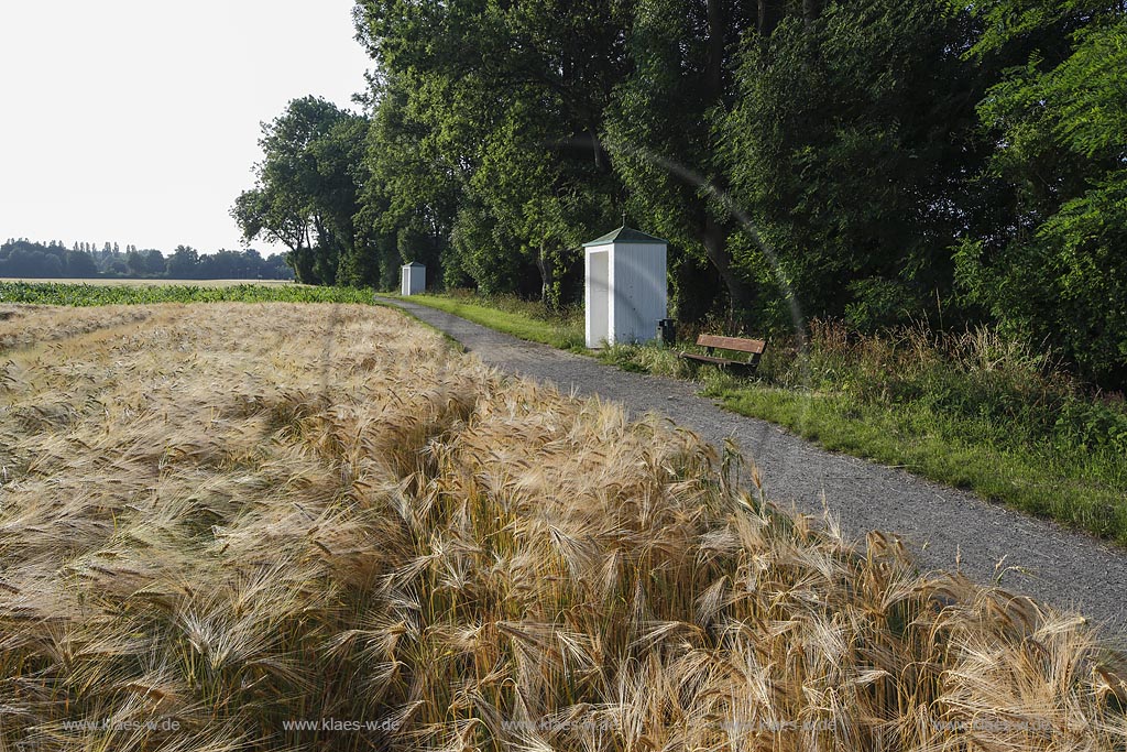 Meerbusch Niederdonk, Kreuzwegstationen; Meerbusch Niederdonk, Stations of the Cross.