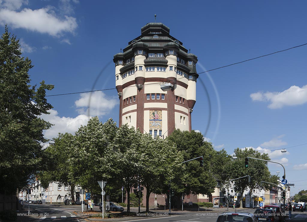 Moenchengladbach, Wasserturm, auch Neuer Wasserturm genannt, beinhaltet zwei Behaelter zur Trinkwasserversorgung der Innenstadt und noerdlicher Stadtteile, Moenchengladbach, water tower, includes two  bowls for the drinking water supply of the city centre.