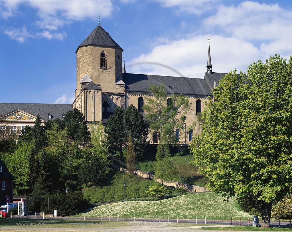 Mnchengladbach, Moenchengladbach, Niederrhein, Landschaftsverband Rheinland, Regierungsbezirk Dsseldorf, Blick auf St. Vitus Muenster, Mnster, Basilica minor, Katholische Kirche   