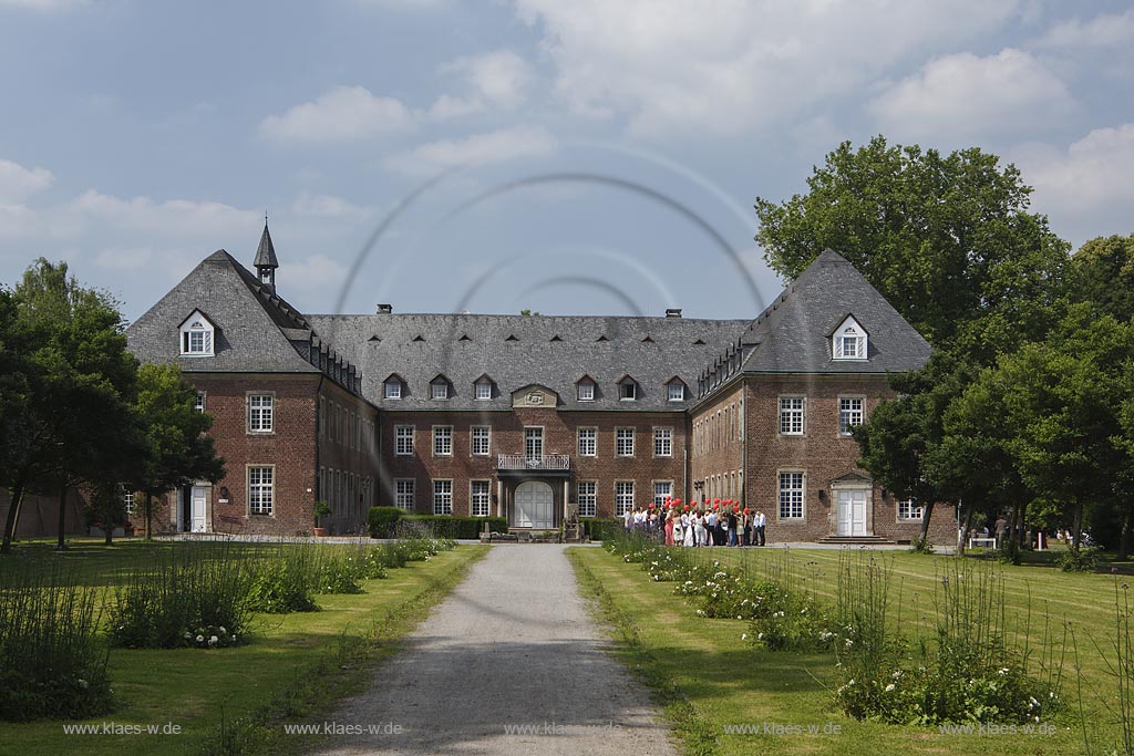 Grevenbroich Langwaden, Kloster Langwaden, erstmals erwaehnt 1173; Grevenbroich Langwaden, abbey Kloster Langwaden.