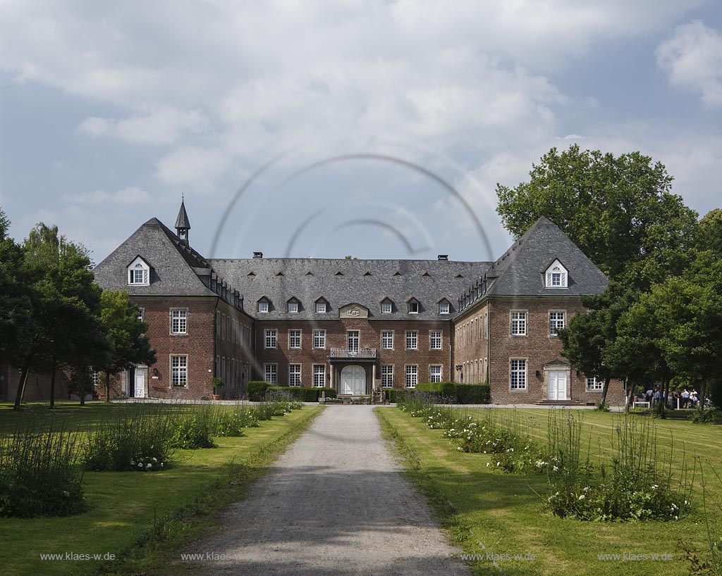 Grevenbroich Langwaden, Kloster Langwaden, erstmals erwaehnt 1173; Grevenbroich Langwaden, abbey Kloster Langwaden.