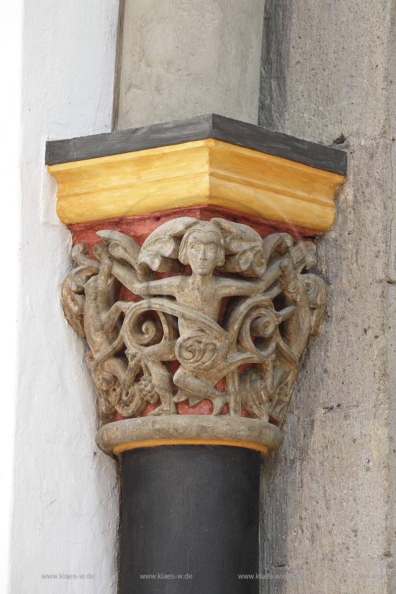Muenster St. Vitus, Kapitell; minster St. Vitus,  capital.
