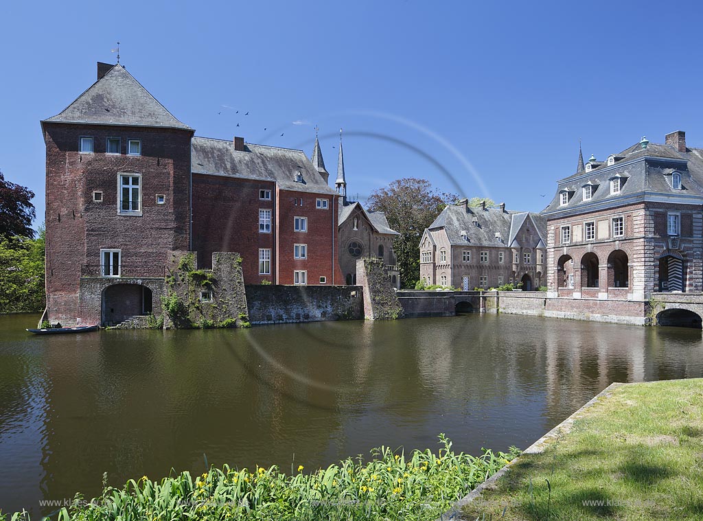 Weeze, Wasserschloss Schloss Wissen; Weeze, moated castle Schloss Wissen.