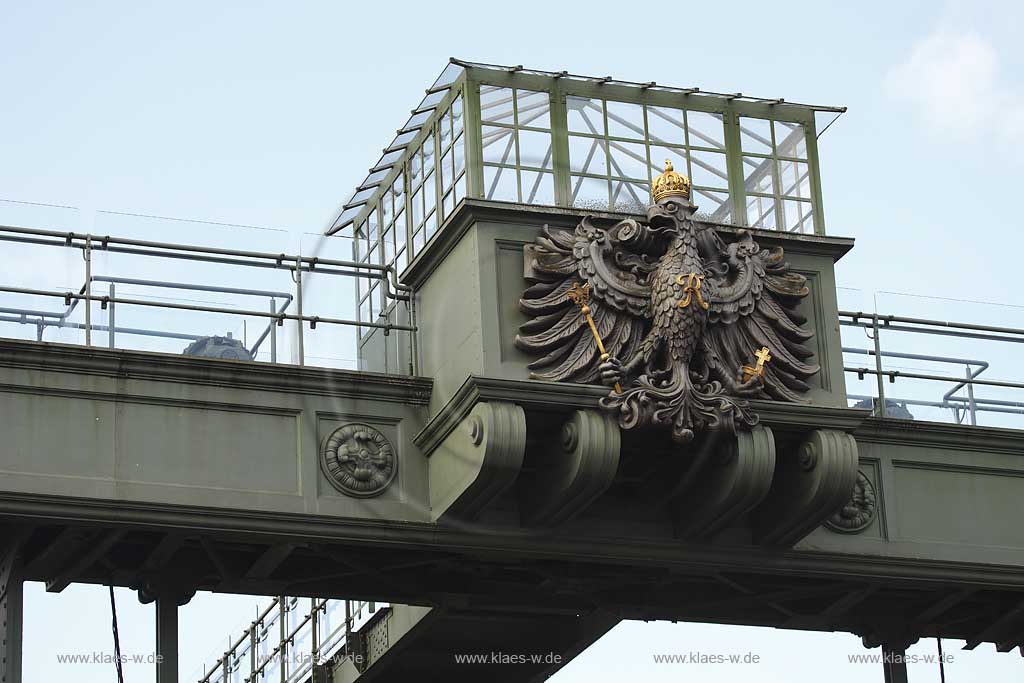 Castrop-Rauxel Henrichenburg Schiffshebewerk Detail mit Wappen Prussischer Adler auf Stahlbruecke mit  Fachwerkkonstruktion, Route Industriekultur; Detail of historial ship hoist or shi lift Henrichenburg