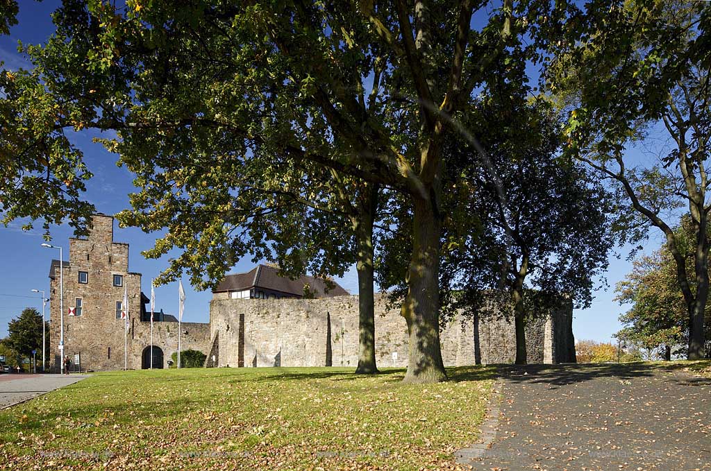 Muelheim an der Ruhr Broich, Schloss Broich; Castle Broich in Muelheim an der Ruhr Broich