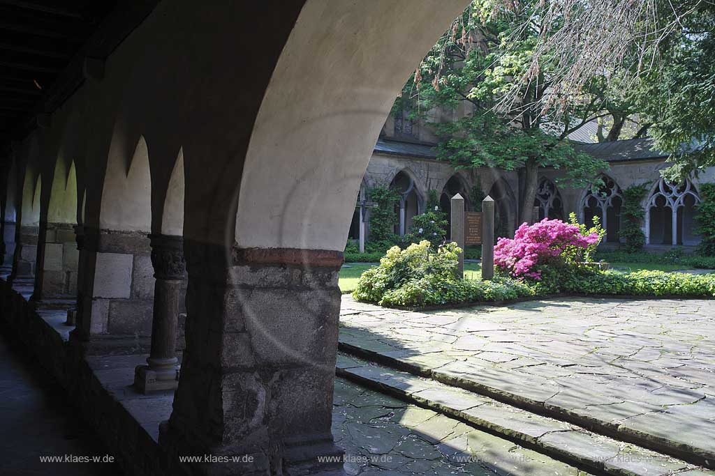 Essen, Dom Kreuzgang, dome cross-coat, cloister