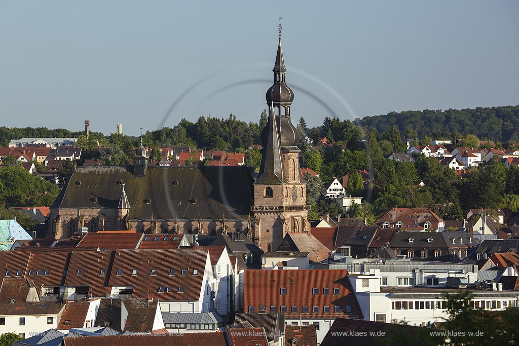 St. Wendel, Blick zur Wendelinusbasilika; St. Wendel, view to the basilica Wendelinusbasilika.