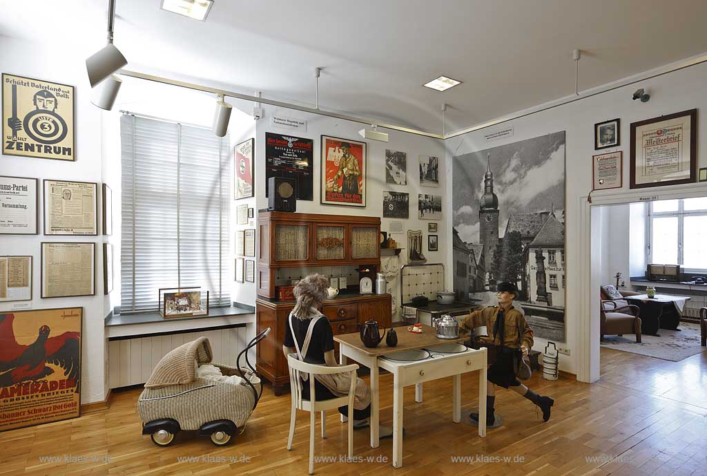 Arnsberg Innenaufnahme im Sauerland Museum mit der Dauerausstellung verschiedene raeume; Internal view into Sauerlan mueum of Arnsberg with the permanten exhibition