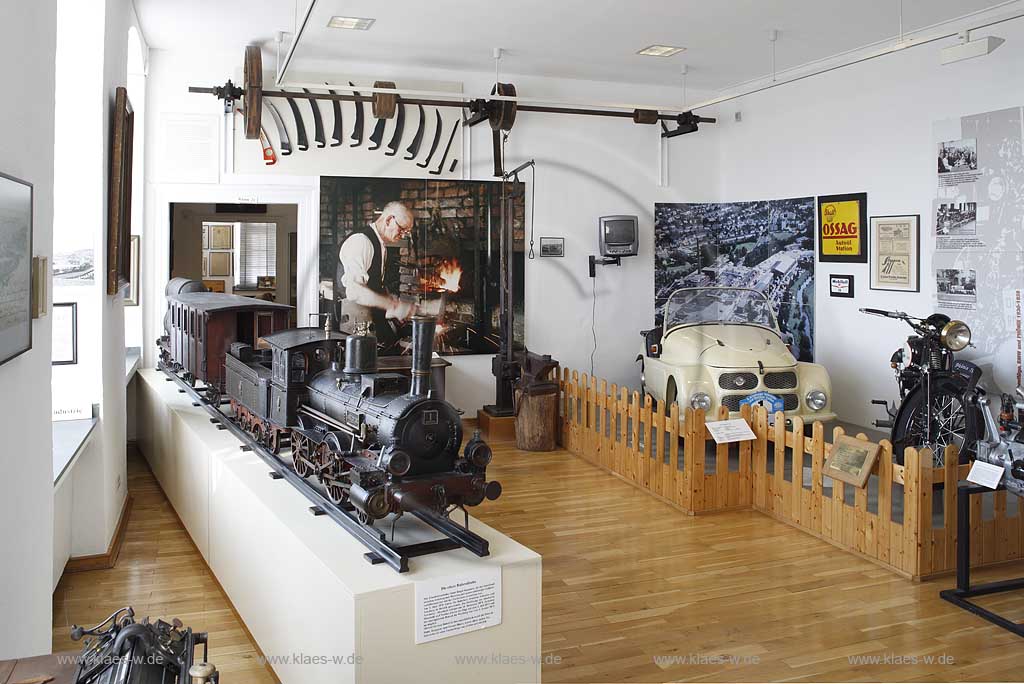 Arnsberg Innenaufnahme im Sauerland Museum mit der Dauerausstellung verschiedene raeume; Internal view into Sauerlan mueum of Arnsberg with the permanten exhibition