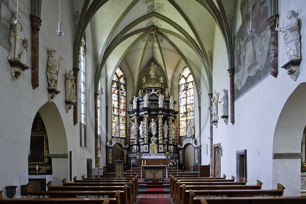 Arnsberg-Oelinghausen, Kloster der Prmonstratenserinnen, Klosterkirche, Hochaltar, barock, Sauerland