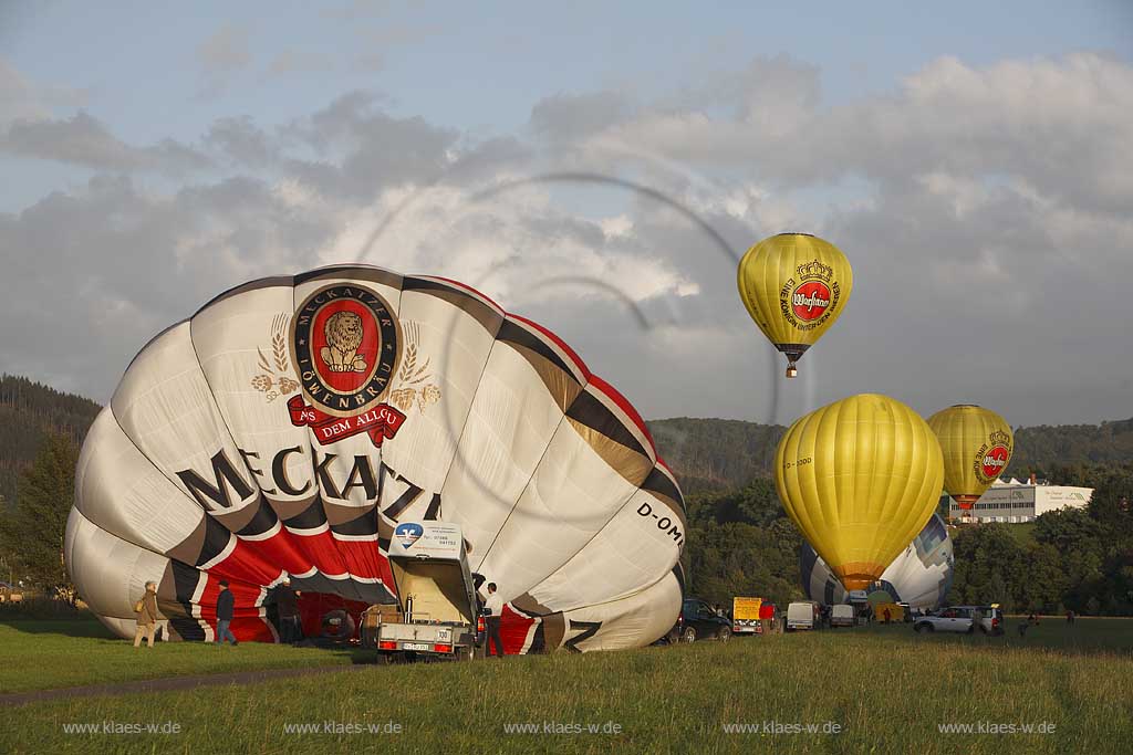 Arnsberg-Oeventrop, Flugplatz, Warsteiner Montgolfiade, Sauerland, Hochsauerland