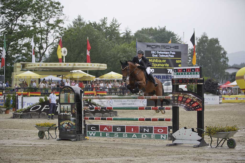 Balve, Wocklum, Balve-Optimum, Ansichten vom Internationalen Reitturnier, Sauerland, Thomas Mhlbauer, Muehlbauer, Asti Spumante