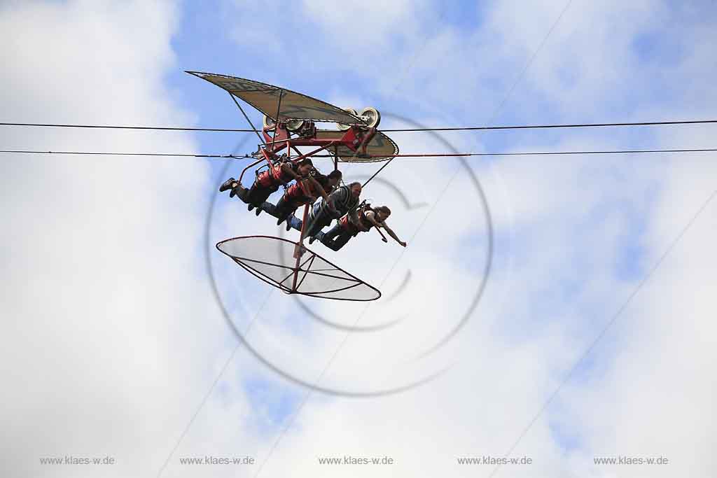 Bestwig, Fort Fun, Blick auf Wild Eagle Drachenflieger, Sauerland