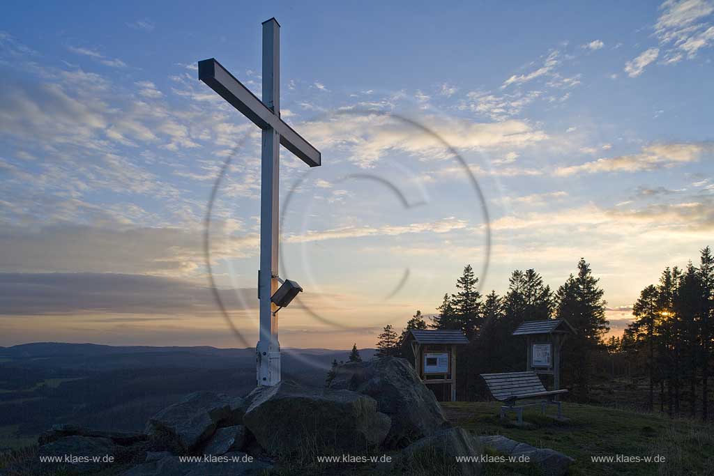 Winterberg, Hildfeld, Hochsauerlandkreis, Clemensberg, Blick auf Kreuz Rothaarsteig, Sauerland