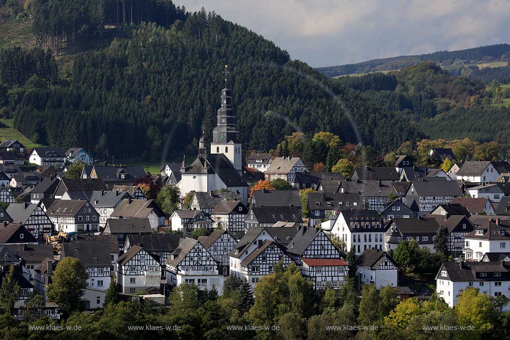 Hallenberg, Hochsauerlandkreis, Blick auf Stadt und Landschaft, Sauerland