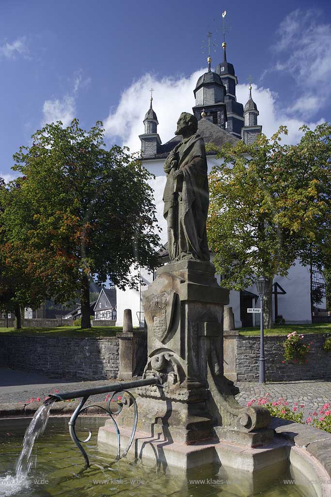 Hallenberg, Hochsauerlandkreis, Blick auf Petersbrunnen, Sauerland