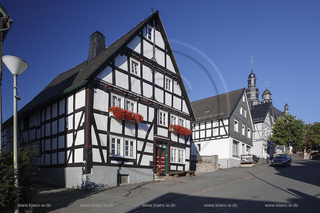 Hallenberg, Fachwerkhaeuser in der Petrusstrasse; Hallenberg, frame houses in the street Petrusstrasse.