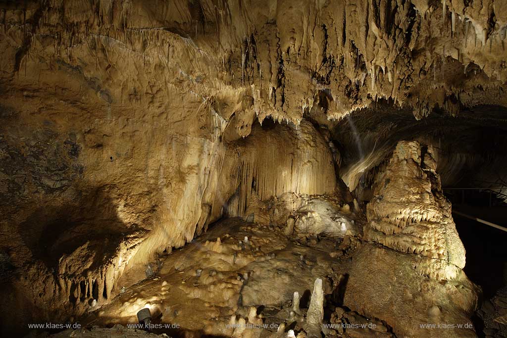 Iserlohn, Maerkischer Kreis, Mrkischer Kreis, Dechenhoehle, Dechenhhle, Tropfsteinhoehle, Tropfsteinhhle, Blick auf Kanzelgrotte, Sauerland