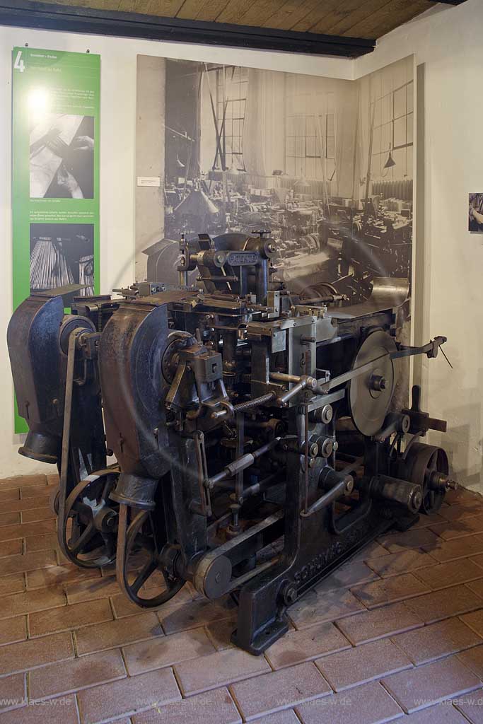 Iserlohn, Maerkischer Kreis, Mrkischer Kreis, Iserlohnerheide, Historische Fabrikanlage, Maste Barendorf, Nadelmuseum, Blick auf Historische Maschinen, Sauerland