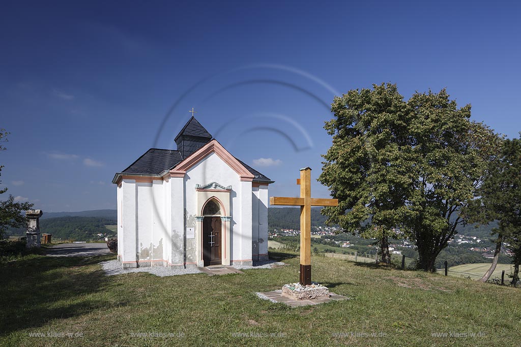 Marsberg Obermarsberg, Kapelle auf dem Kalvarienberg; Marsberg Obermarsberg, chapel at the Kalvarienberg.