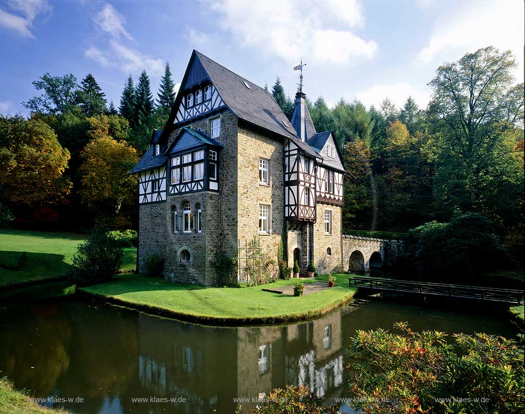 Meinerzhagen, Maerkischer Kreis, Mrkischer Kreis, Blick auf Schloss Badinghagen, Sauerland