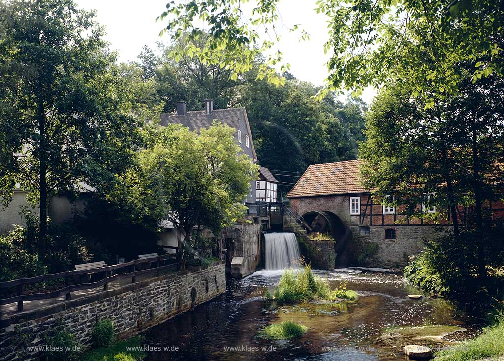 Warstein, Belecke, Kreis Soest, Blick auf Sttings Mhle, Stuetings Muehle, Sauerland