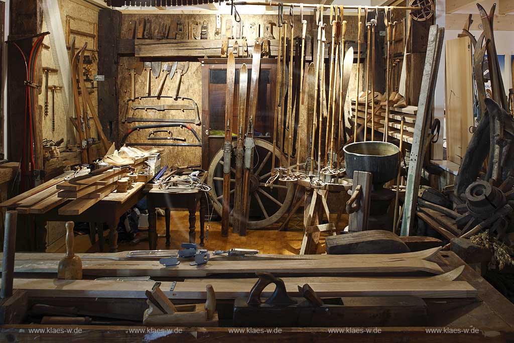 Das Westdeutsche Wintersport-Museum im Winterberger Stadtteil Neuastenberg zeigt auf einer Flche von etwa 240 m die Geschichte des Wintersports im Sauerland.