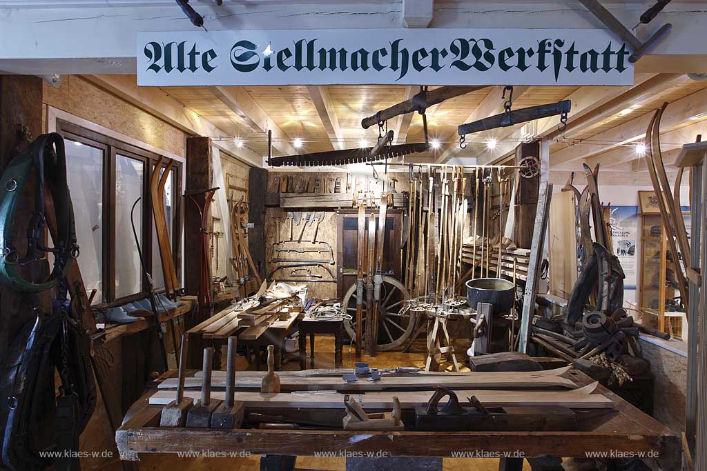 Das Westdeutsche Wintersport-Museum im Winterberger Stadtteil Neuastenberg zeigt auf einer Flche von etwa 240 m die Geschichte des Wintersports im Sauerland.