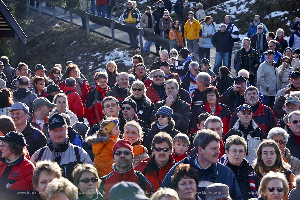 Winterberg, Viessmann FIBT World Cup Bob, Bobbahn, Zweierbob, Publikum, Fans,